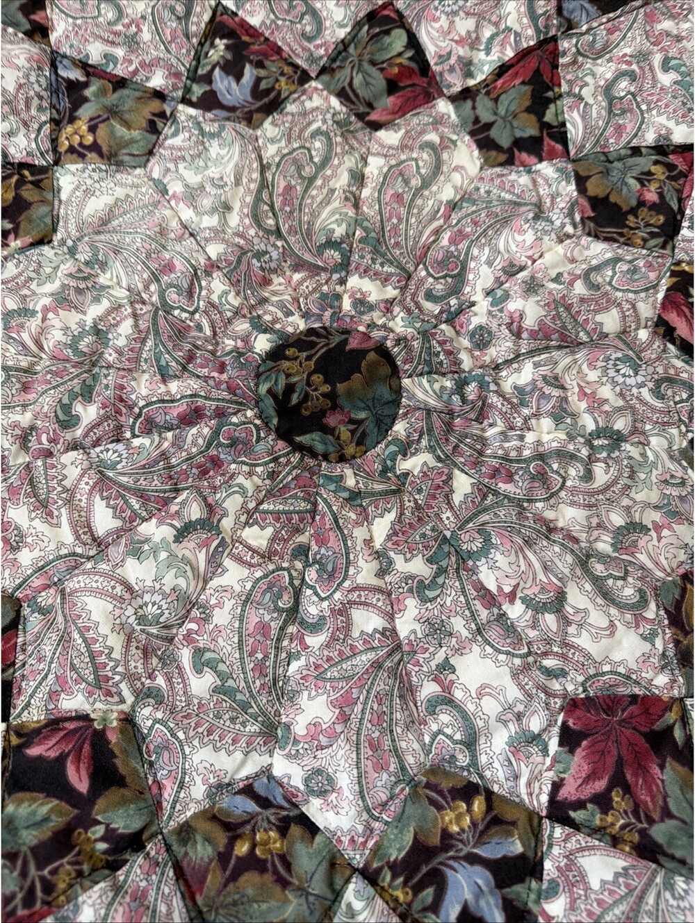 VTG Handmade Star Quilt Table Topper Centerpiece Floral 36” Country Farm Boho - Picture 3 of 5